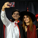 Case Metal Halloween - para iPhone | Com Suporte 360°